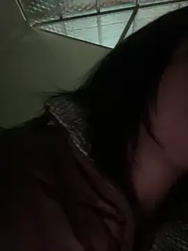 Snapshot of DoliceGirl2k chatting on February 9, 7:45 am DoliceGirl2k online show from February 9, 7:45 am