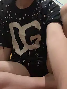 Snapshot of DoliceGirl2k chatting on March 21, 12:10 pm DoliceGirl2k online show from March 21, 12:10 pm