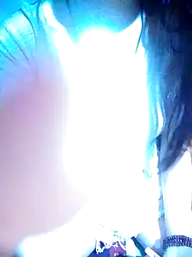 Snapshot of DoliceGirl2k chatting on March 30, 11:11 am DoliceGirl2k online show from March 30, 11:11 am