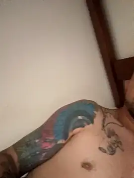 Branquinho-k online show from March 17, 2:38 am