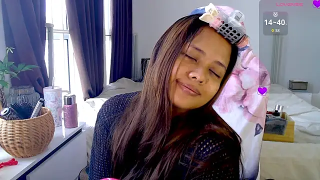 Snapshot of MyAsianWaifu chatting on June 16, 2:14 am MyAsianWaifu online show from June 16, 2:14 am