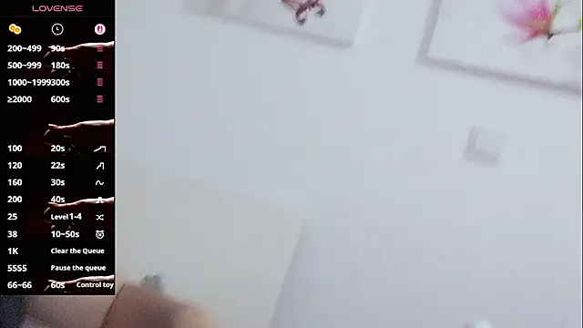 Snapshot of vivi523 chatting on March 29, 11:54 am vivi523 online show from March 29, 11:54 am