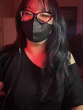 HaleyKin online show from March 25, 2:56 pm