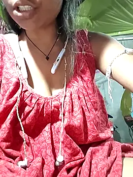 Snapshot of Sweet-runi chatting on February 28, 7:53 am Sweet-runi online show from February 28, 7:53 am