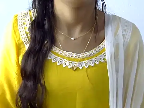 Snapshot of Mehaak_ chatting on February 13, 6:09 am Mehaak online show from February 13, 6:09 am