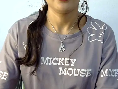 Mehaak  online show from April 29, 6:50 am