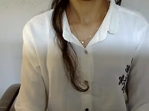 Snapshot of Mehaak_ chatting on August 2, 8:24 am Mehaak online show from August 2, 8:24 am