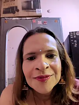 nikitalicious  online show from March 19, 7:18 pm