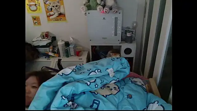 Snapshot of rie__123 chatting on February 18, 4:47 pm rie 123 online show from February 18, 4:47 pm