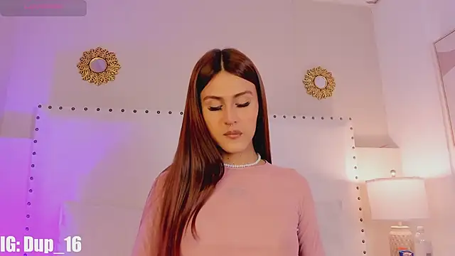 Snapshot of Zoe_star_ chatting on February 12, 2:01 pm Zoe star online show from February 12, 2:01 pm