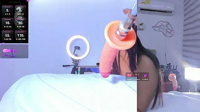 lana  kane   online show from March 4, 9:15 am