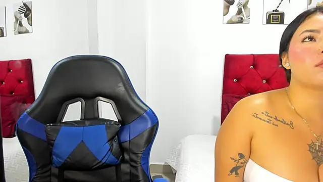 Madison Rosee online show from April 5, 12:52 am