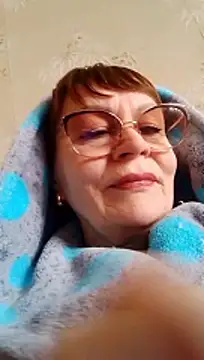 SophieBurns online show from March 8, 7:56 am