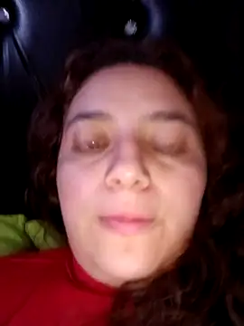 Snapshot of MajoArias chatting on April 29, 3:10 am MajoArias online show from April 29, 3:10 am