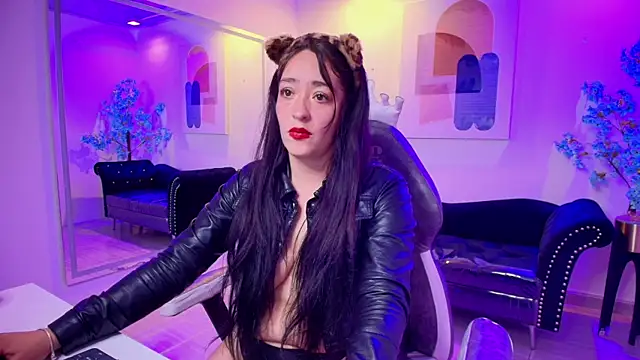 Alanna  scott online show from March 31, 3:41 am