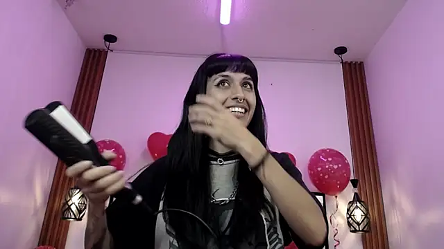 Snapshot of FRANCESCA_LOVE_ chatting on February 15, 11:08 am FRANCESCA LOVE online show from February 15, 11:08 am