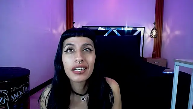 Snapshot of FRANCESCA_LOVE_ chatting on February 26, 1:43 pm FRANCESCA LOVE online show from February 26, 1:43 pm