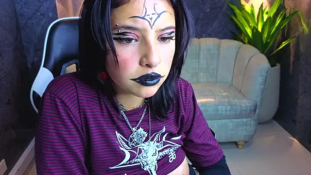 Snapshot of Lisa_Doll_Tx chatting on February 16, 8:05 pm Lisa Doll Tx online show from February 16, 8:05 pm