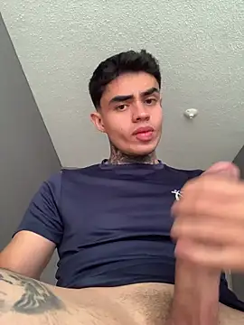 Snapshot of JacobVegas chatting on April 23, 4:09 pm JacobVegas online show from April 23, 4:09 pm