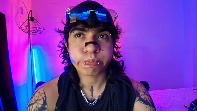 Axell Kussh online show from March 27, 8:26 am