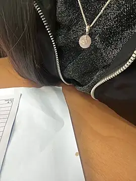 Snapshot of Celeste_SexyY chatting on February 24, 3:37 am Celeste SexyY online show from February 24, 3:37 am