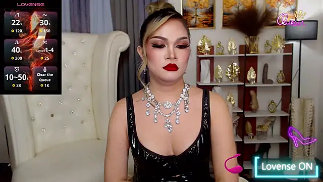 Snapshot of PrettyCockAthena chatting on July 6, 9:17 pm PrettyCockAthena online show from July 6, 9:17 pm