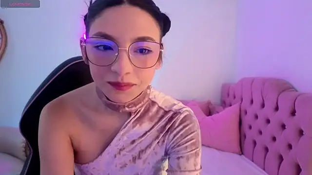 Snapshot of MAHYRA_TAY chatting on July 10, 7:27 pm MAHYRA TAY online show from July 10, 7:27 pm