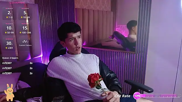 Snapshot of estefan_tay chatting on February 20, 6:26 am estefan tay online show from February 20, 6:26 am