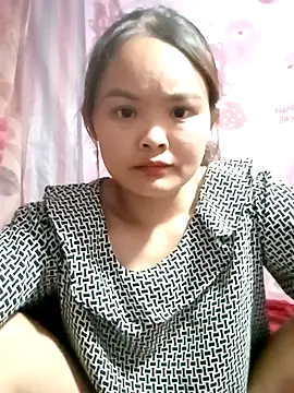 Luminana online show from April 10, 4:28 am