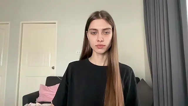 Snapshot of SonyaSweety chatting on March 3, 12:50 am SonyaSweety online show from March 3, 12:50 am