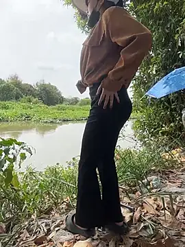 Lewd couple online show from April 21, 2:51 am