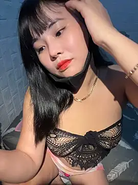 Snapshot of Lewd_couple chatting on May 31, 10:55 am Lewd couple online show from May 31, 10:55 am