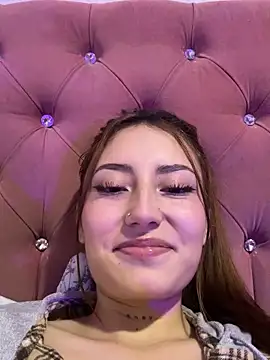 Lis peach online show from March 2, 4:47 am