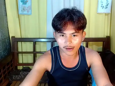 Snapshot of twink_ivanxxxx chatting on March 11, 11:49 am twink ivanxxxx online show from March 11, 11:49 am