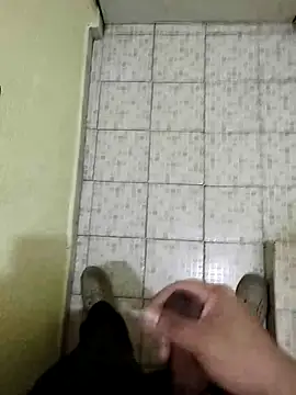 Snapshot of ivanverga14cm chatting on February 19, 5:14 am ivanverga14cm online show from February 19, 5:14 am