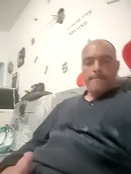 circott online show from March 3, 8:48 pm