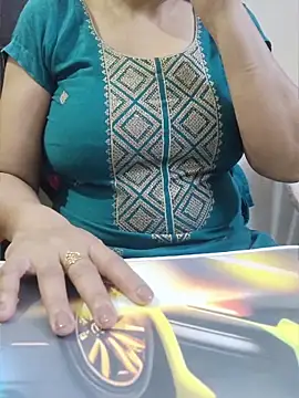 SexybeboX online show from April 1, 5:52 am