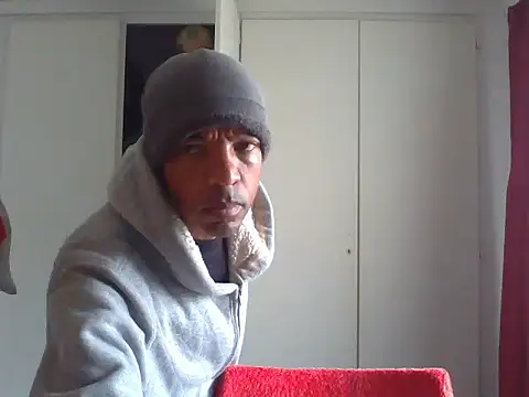 Snapshot of lavelle26 chatting on May 1, 8:30 am lavelle26 online show from May 1, 8:30 am