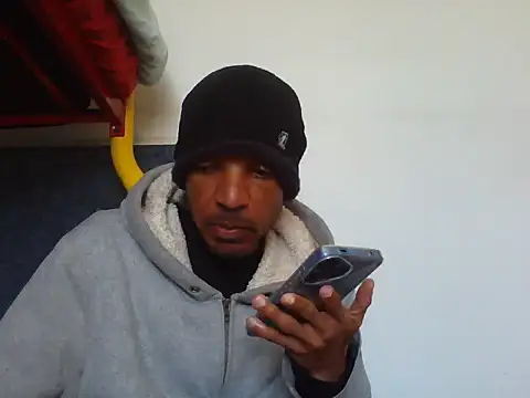 Snapshot of lavelle26 chatting on May 7, 12:54 pm lavelle26 online show from May 7, 12:54 pm