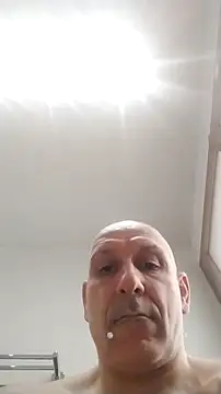 Hardlongbig online show from February 9, 9:02 am