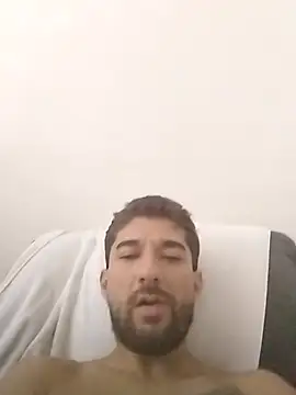Snapshot of Camilo696903 chatting on April 1, 3:42 pm Camilo696903 online show from April 1, 3:42 pm