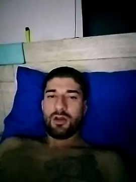 Snapshot of Camilo696903 chatting on May 18, 3:13 am Camilo696903 online show from May 18, 3:13 am