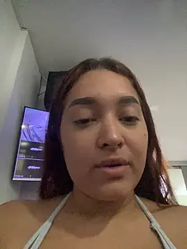 Emily Harpeer online show from March 4, 11:27 am