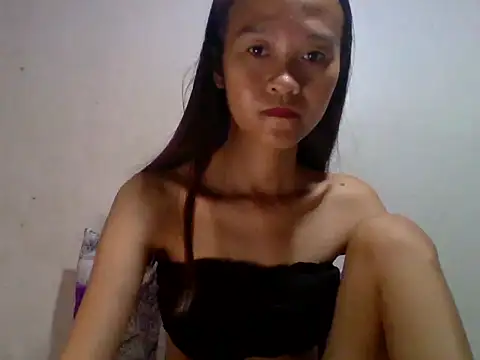 Yourlilpinayy online show from March 24, 12:21 pm