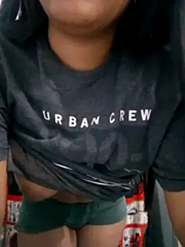 Zoe Renata online show from April 14, 9:48 am