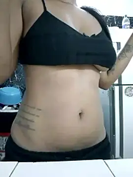 Zoe Renata online show from April 18, 10:19 am