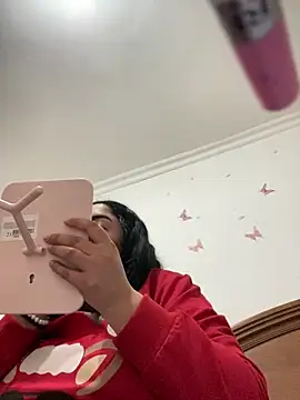 Amber Sinn online show from April 8, 11:27 pm