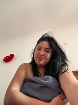 Snapshot of Amber_Sinn chatting on June 1, 11:12 am Amber Sinn online show from June 1, 11:12 am