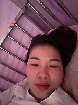 Snapshot of Loyalty-love chatting on February 21, 7:53 am Loyalty-love online show from February 21, 7:53 am