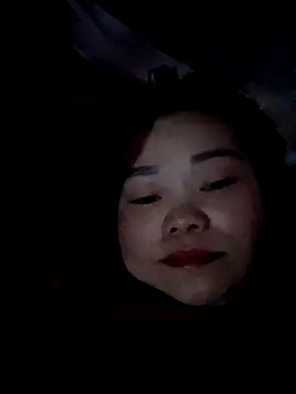 Snapshot of Miesi-c2clove chatting on February 12, 11:11 pm Miesi-c2clove online show from February 12, 11:11 pm